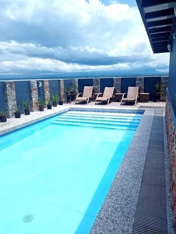 Unit 1109 Cityscape Residences Bacolod Exterior photo