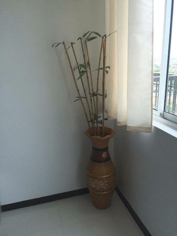 Unit 1109 Cityscape Residences Bacolod Exterior photo